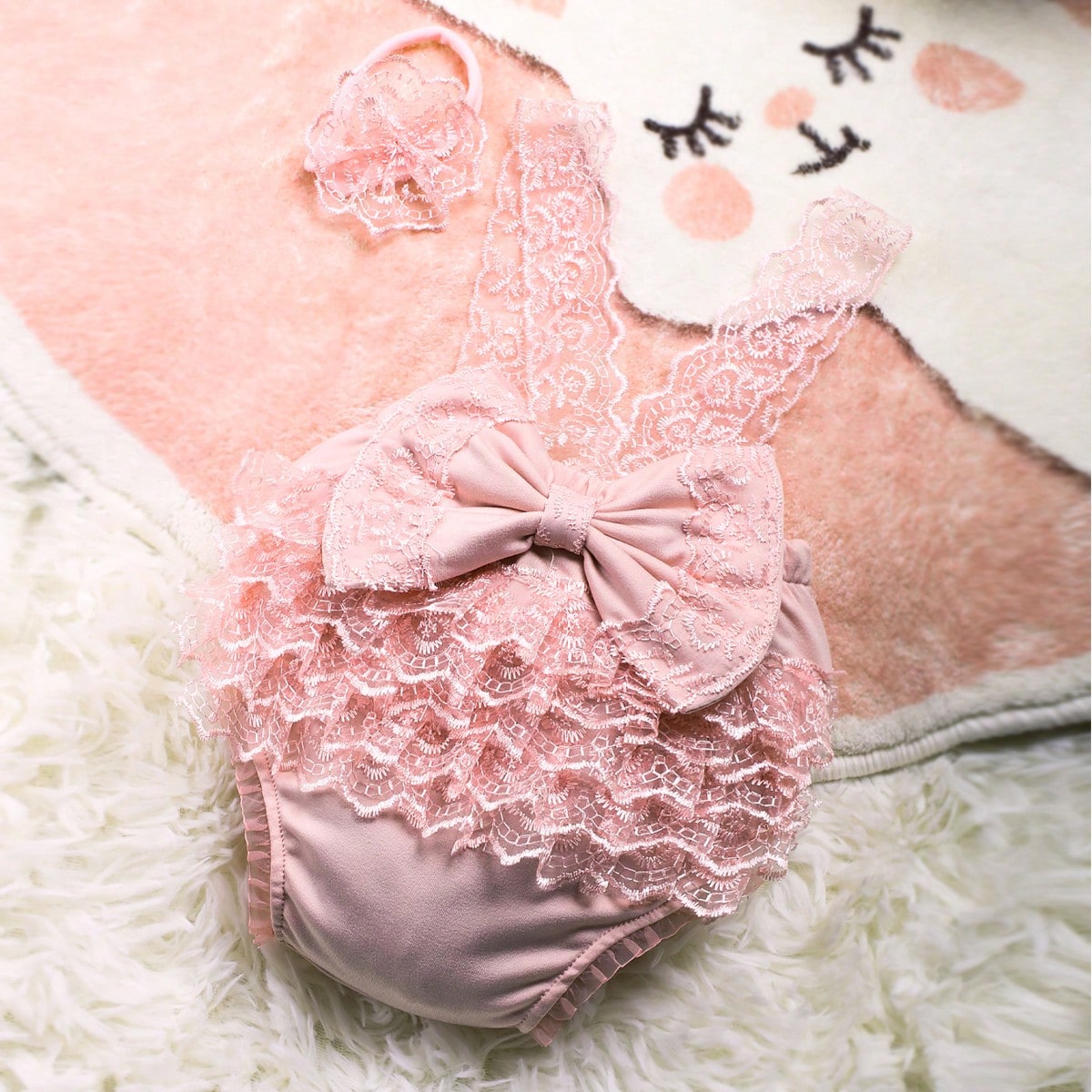 Кружевной комбинезон для фотос – обзор и цена Baby Nursery Images